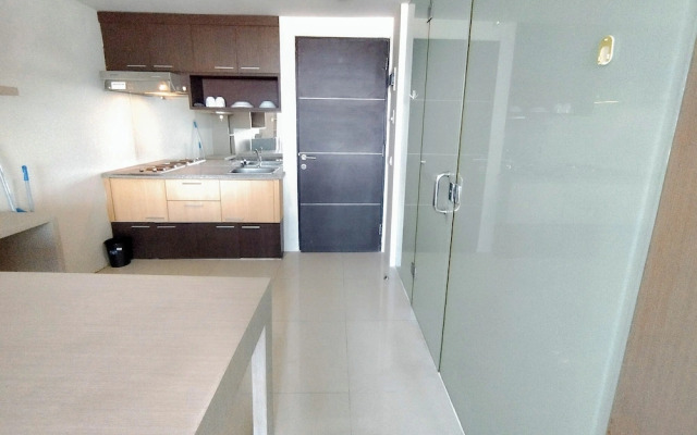 Modern Cozy Studio at The Square Surabaya Apartment