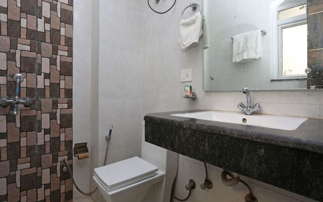 OYO 6812 Aruma Residency