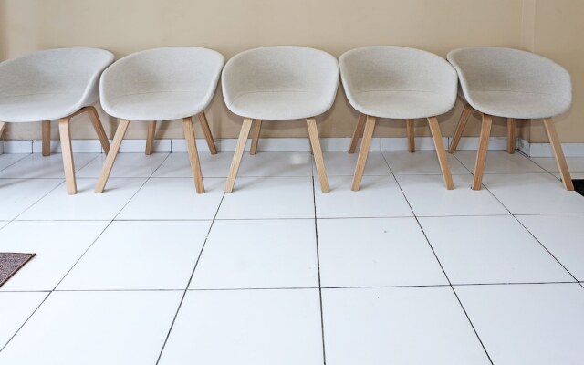 OYO 92317 Apartment Riverview By Alima View