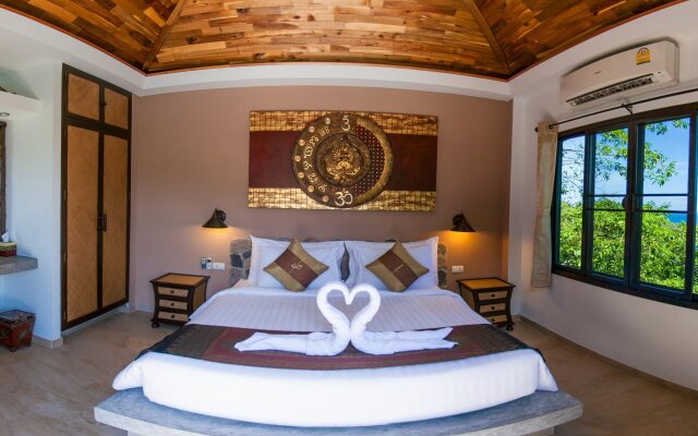 Koh Tao Heights Pool Villas