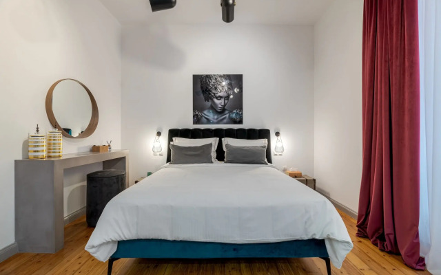 2 Mazi Suites