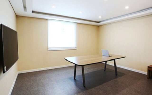 Casual House SONO Guest House - Hostel