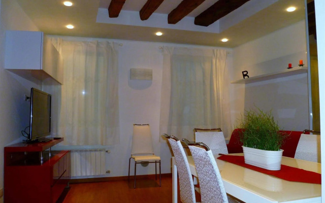 VeniceIN Apartments