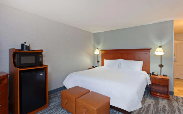 Hampton Inn & Suites Clovis-Airport North