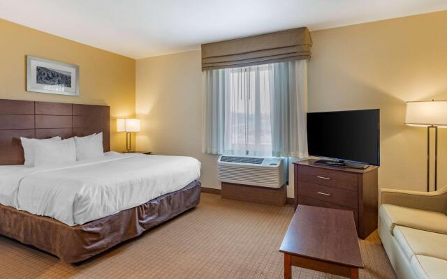 MainStay Suites Near Denver Downtown