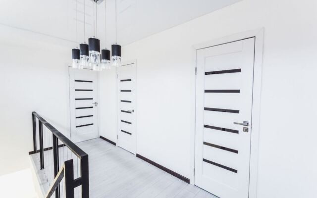 Коттедж White Villas