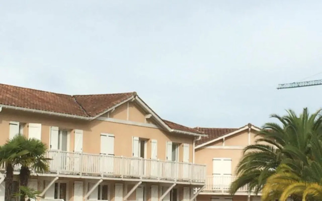 ANGLET- BIARRITZ T3 dans résidence avec piscine