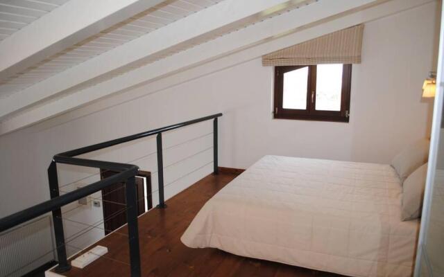 Krinos Apartment