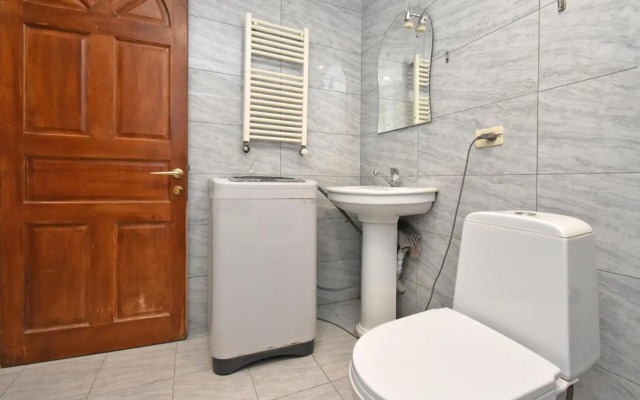 Armenak apartments N20
