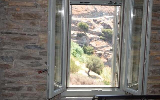 Sea View Stone Residence