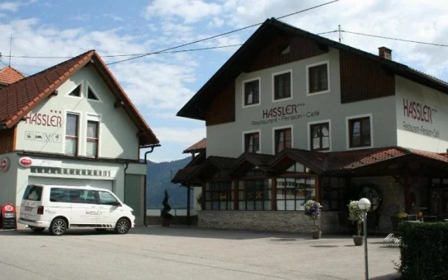 Gasthof Pension - Café Konditorei Hassler