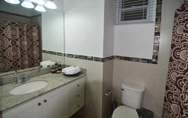 Choose To Be Happy at Eight - Eight Super Studio Apartments