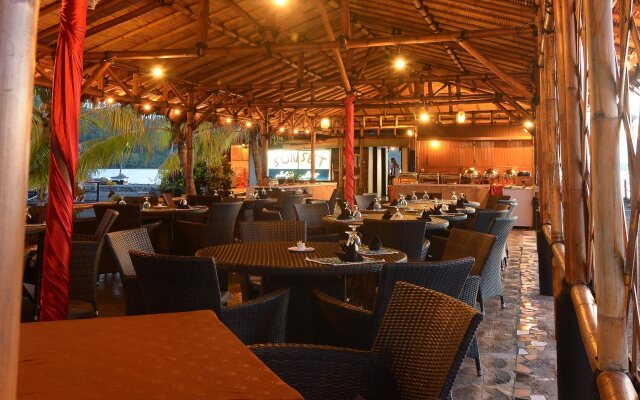 Tasik Ria Resort