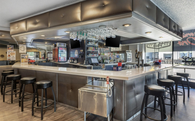 Best Western River North Hotel