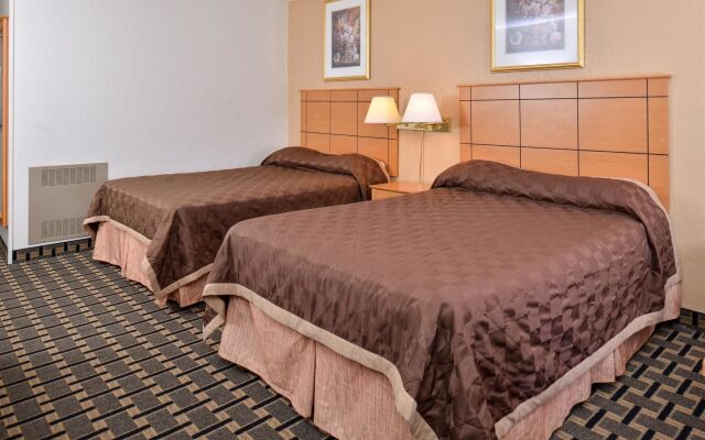 Americas Best Value Inn & Suites St. Cloud