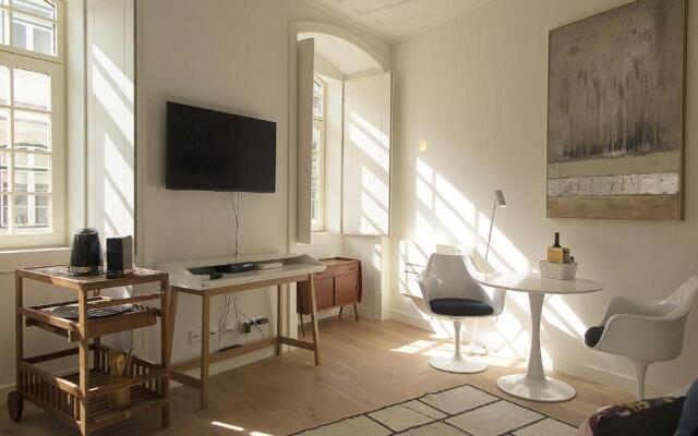Chiado bright modern apt with ac elevator