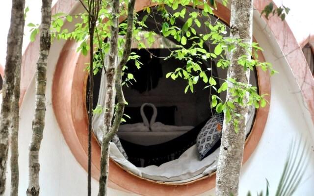 Room-unique Jungle Dome Kaa