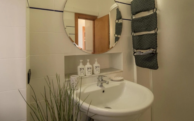 La Lampara Sea View Terrace Apartment With AC
