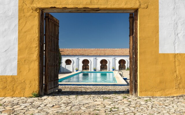 Cortijo De Las Piletas