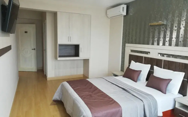 Hotel Quadrum Inn