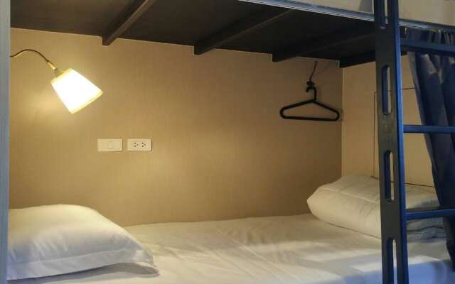 Rowhou8e Hostel Hua Hin 106