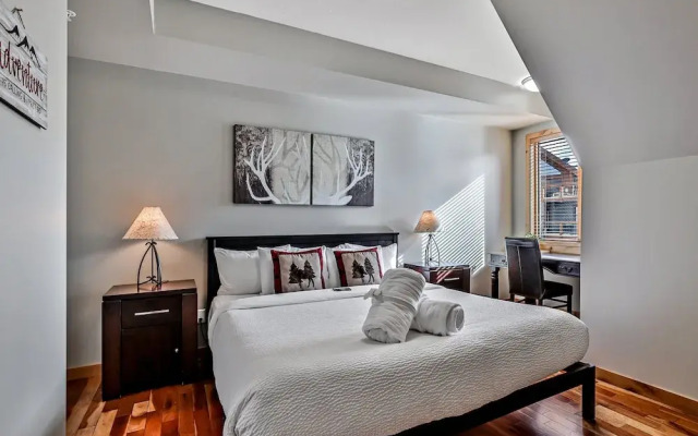Rundle Cliffs Lodge by Spring Creek Vacation