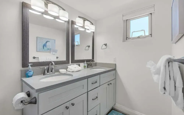 Starboard Village 121