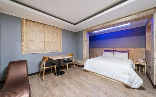 Daejeon Yongjeon High Class