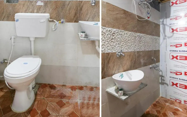 Hotel Shiv Kunj by OYO Rooms