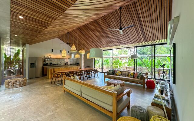 Caribbean Courtyard Villa