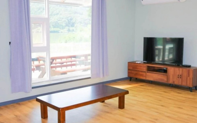Ganghwado Dandelion Pension