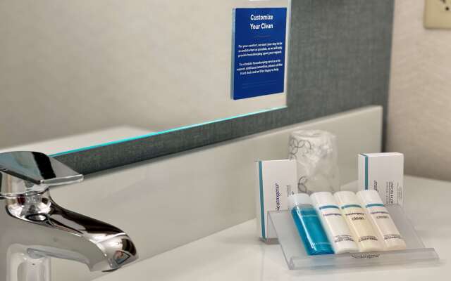 Hilton Garden Inn Oconomowoc