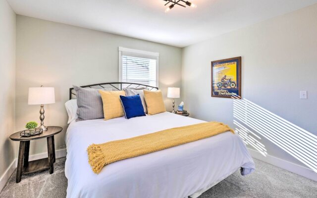 Chic Bentonville Home ~ 1 Mi From Downtown!