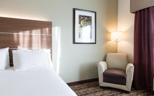 Holiday Inn Exp Walterboro, an IHG Hotel