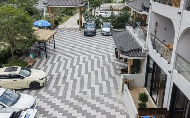Nanxiju Homestay (Dongmen Branch of Fanjingshan Scenic Area) – Outside – Tongren