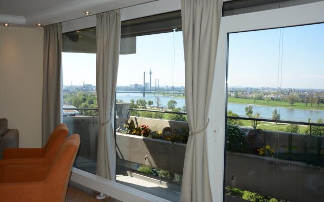 Luxury apartment near trade fair