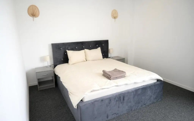 Luana Airport Apartments #7