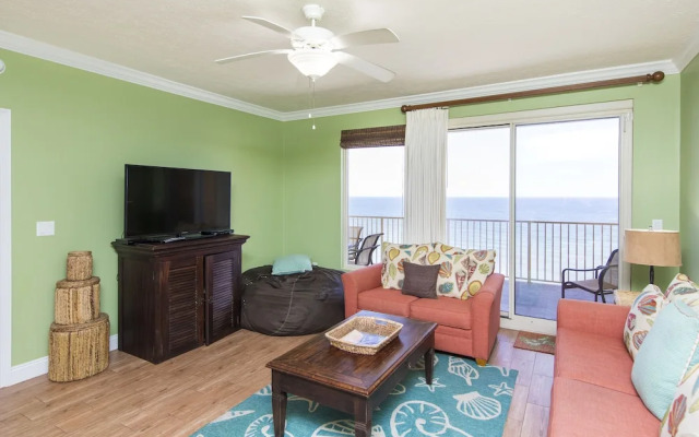 Treasure Island 1006