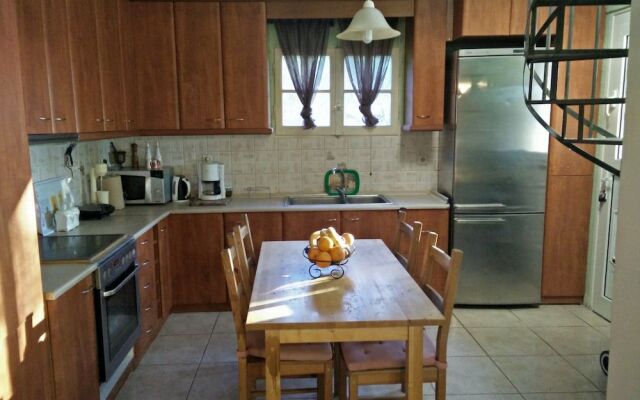 Villa Lou Corfu - Kalivioti Beach