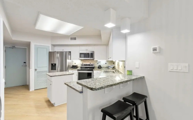 Windward Pointe 1502