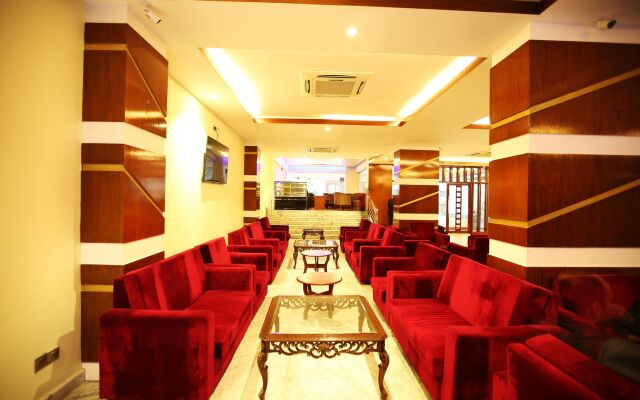 Royal Beach Resort