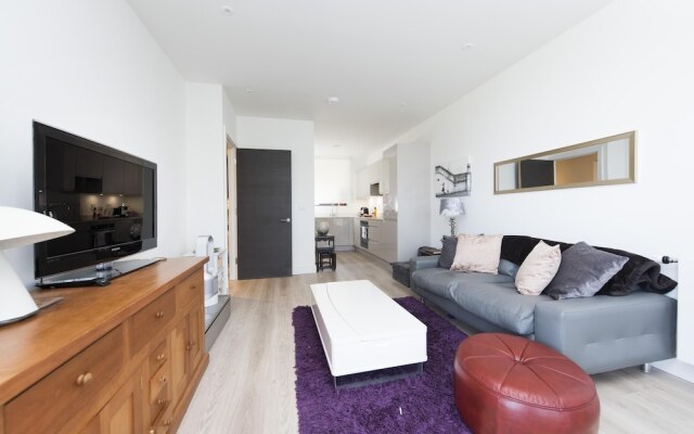 Modern 1Br Flat Near Canary Wharf