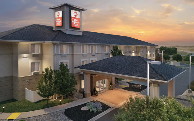 Best Western Plus Frontier Inn