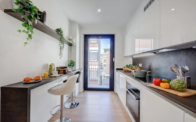 Boutique Apartment 10