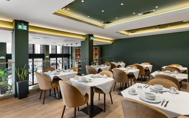 Azur Hotel Volos