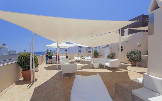 Duquesa Playa Aparthotel