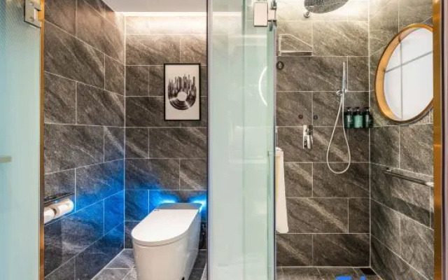 PALACE Beijing International Trade Subway Station CBD Core Area Store – Bathroom – Beijing