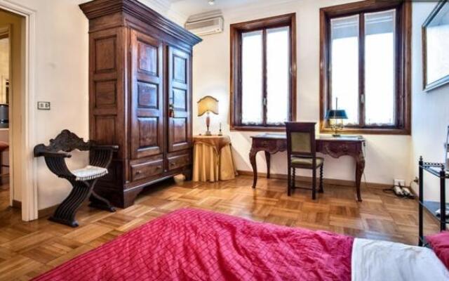 Piazza Duomo Apartment