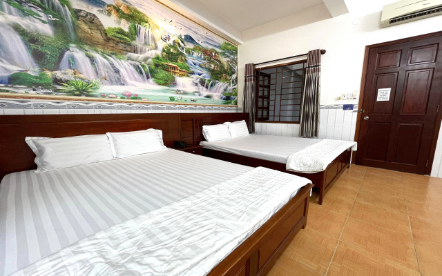 Spring Hung Anh Hotel – Guest Rooms – Ho Chi Minh City