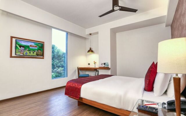 7 Apple Hotel - Viman Nagar Pune